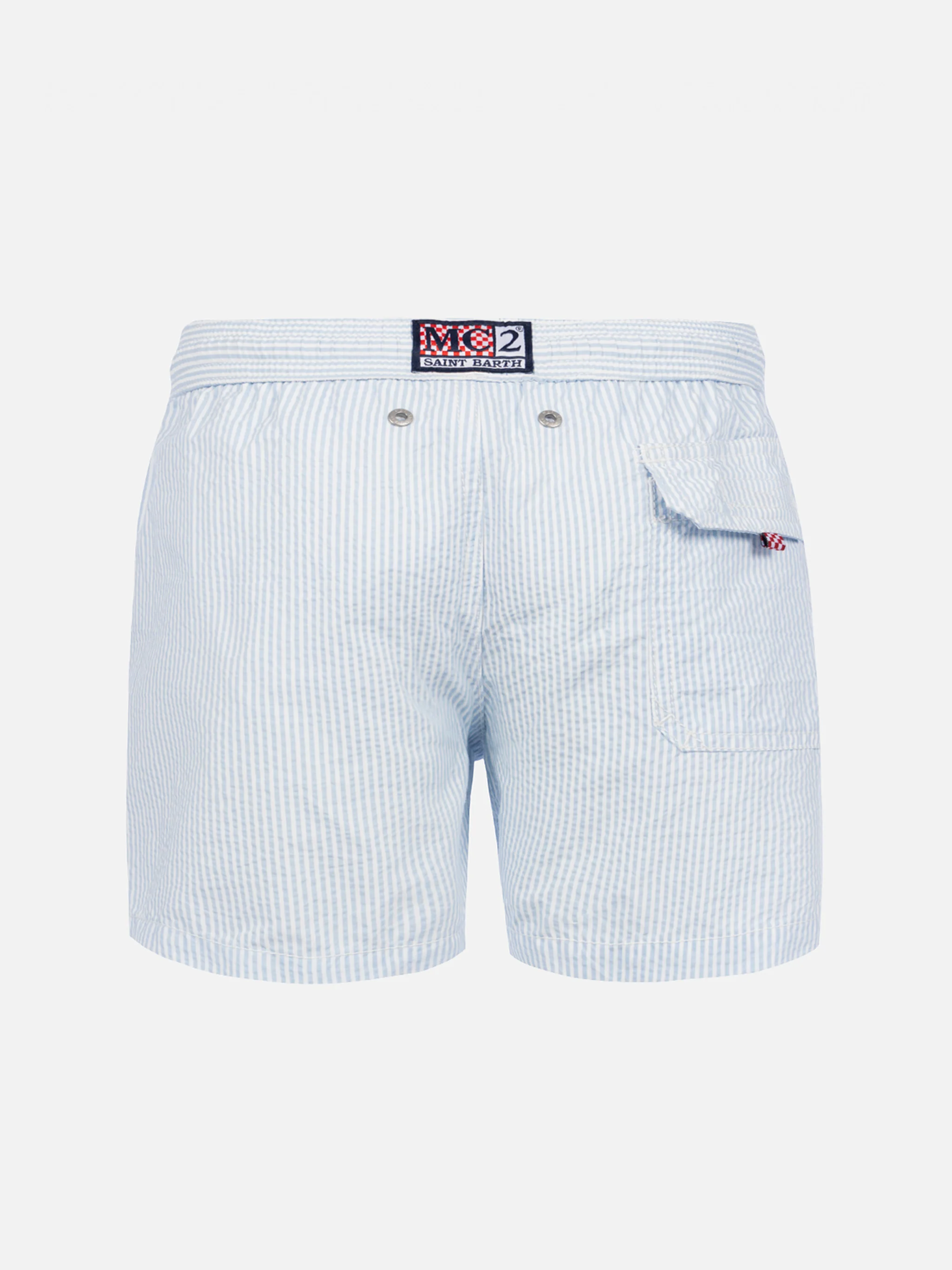 Jungenbadeanzug mit blau-weiß gestreiftem Muster