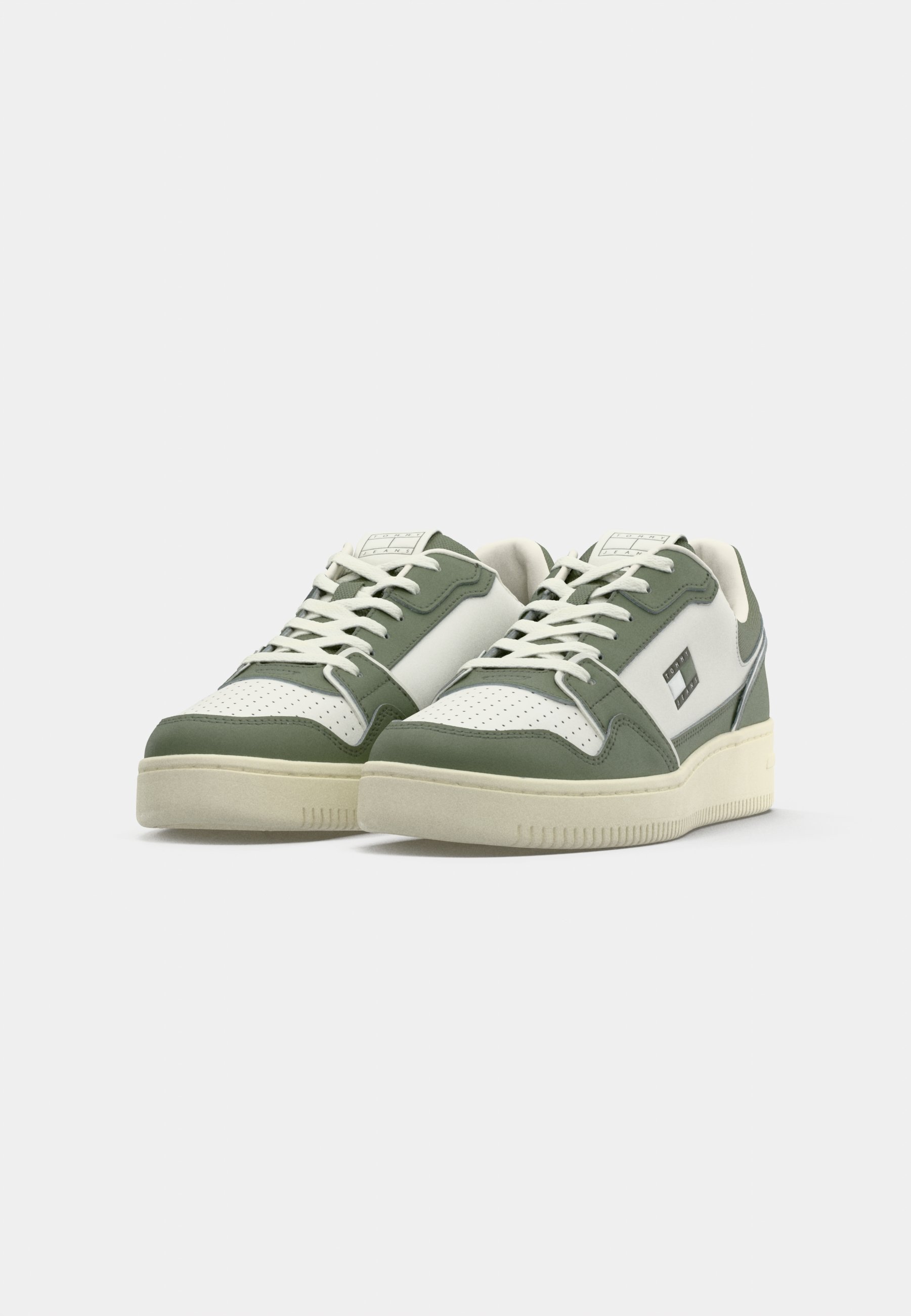 Tommy Jeans RETRO BASKET - Sneakers - ecru/aruba groen