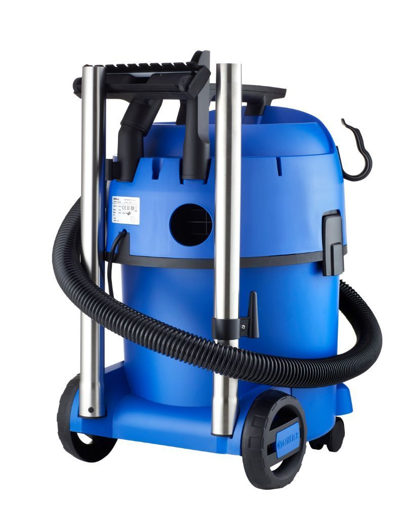 Aspirateur eau et poussière puissant Nilfisk Buddy II 12