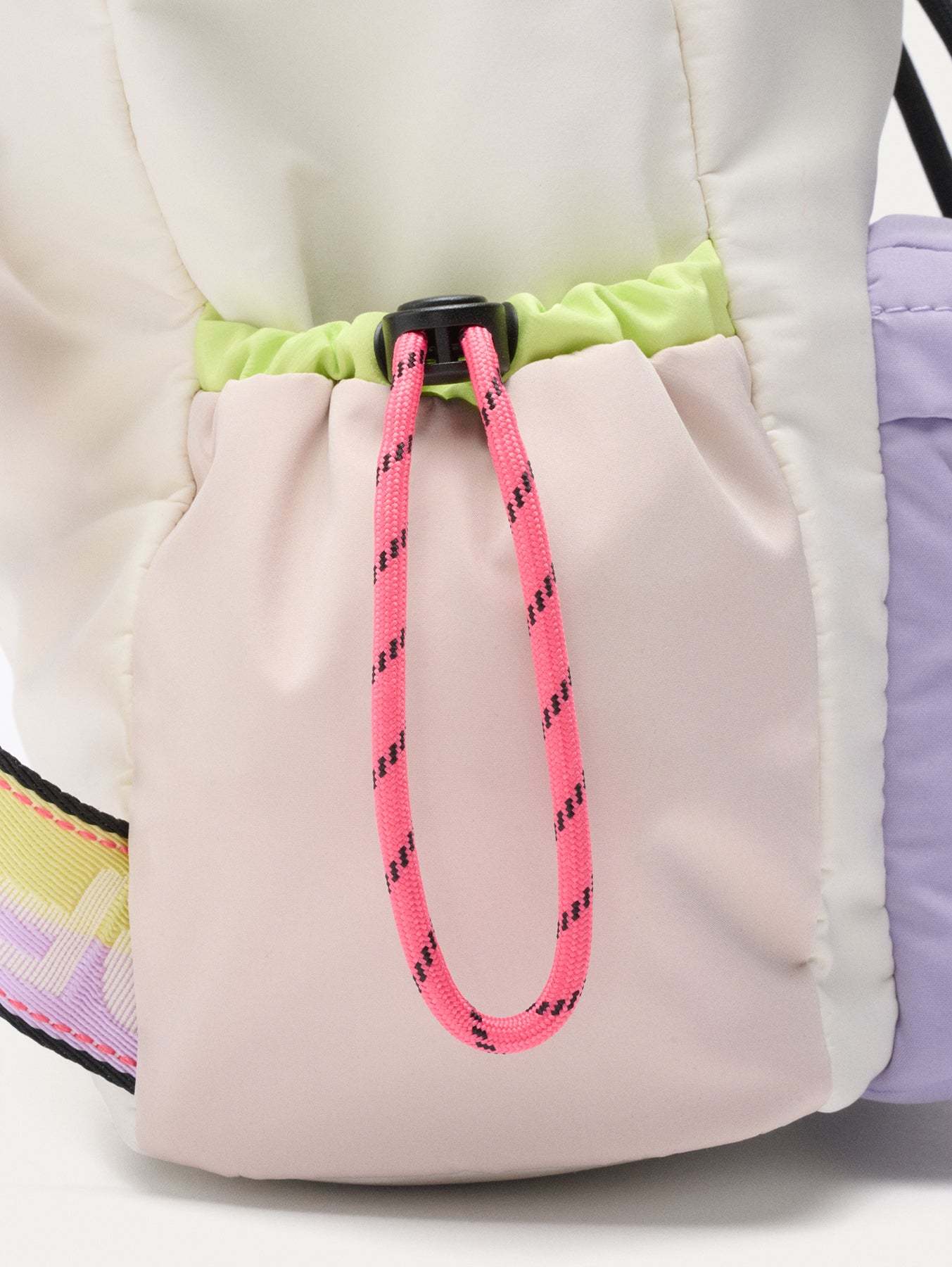 MOCHILA CANAL LILA