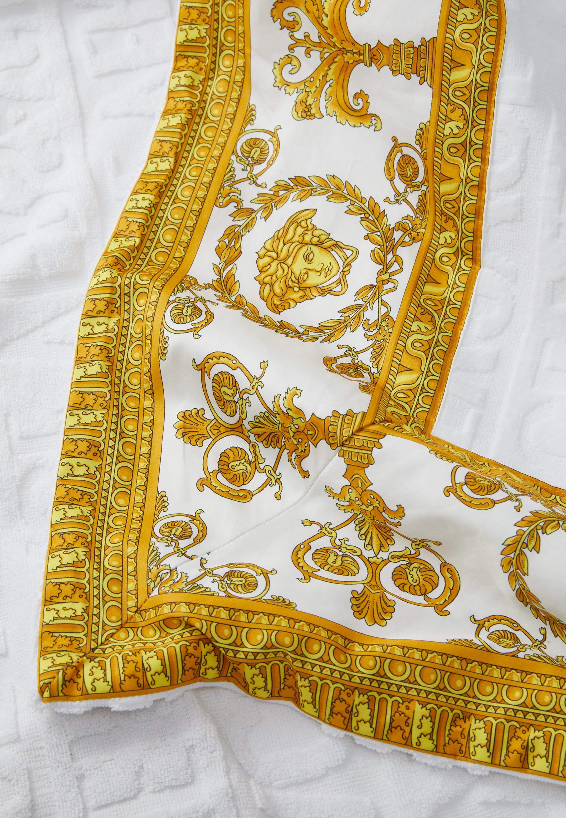Versace BADHANDDOEK I HEART BAROQUE - Strandhanddoek - wit