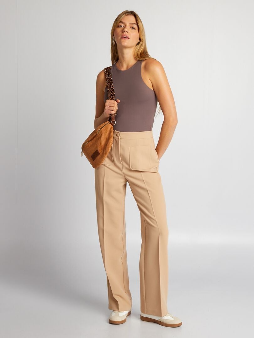Effen bodysuit met ronde halslijn - BRUIN
