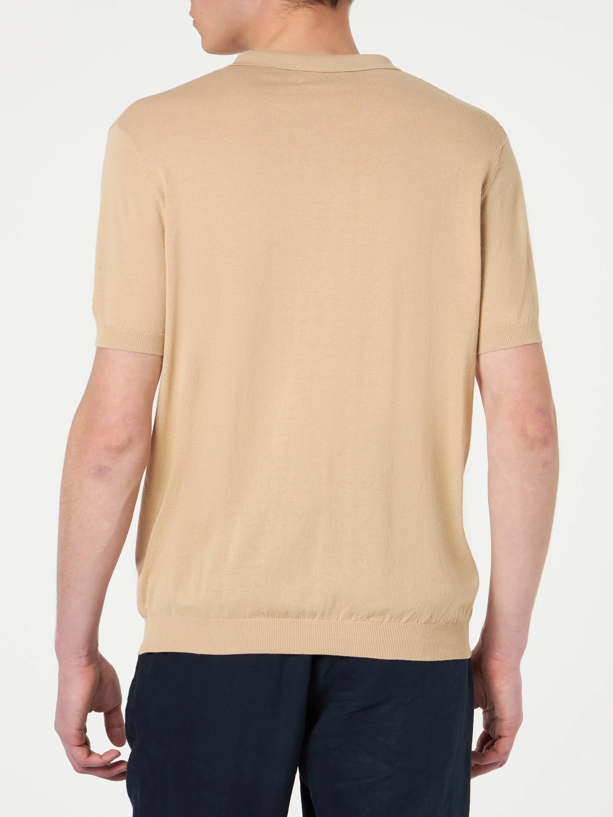 Sloan poloshirt in beige gebreide stof zonder knopen