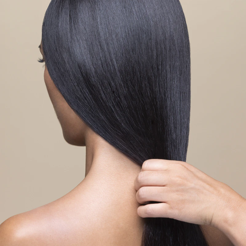 Condicionador Reestruturante Hair Rituel by Sisley com Proteínas de Algodão: um condicionador suavizante que previne a quebra dos fios.