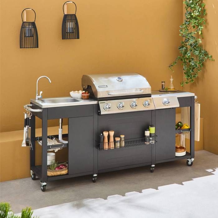 Barbecue. Cucina a gas da esterno - D'Artagnan - Barbecue a 5 bruciatori, incluso 1 bruciatore laterale. Acciaio inox e nero. Lavello. Tagliere.