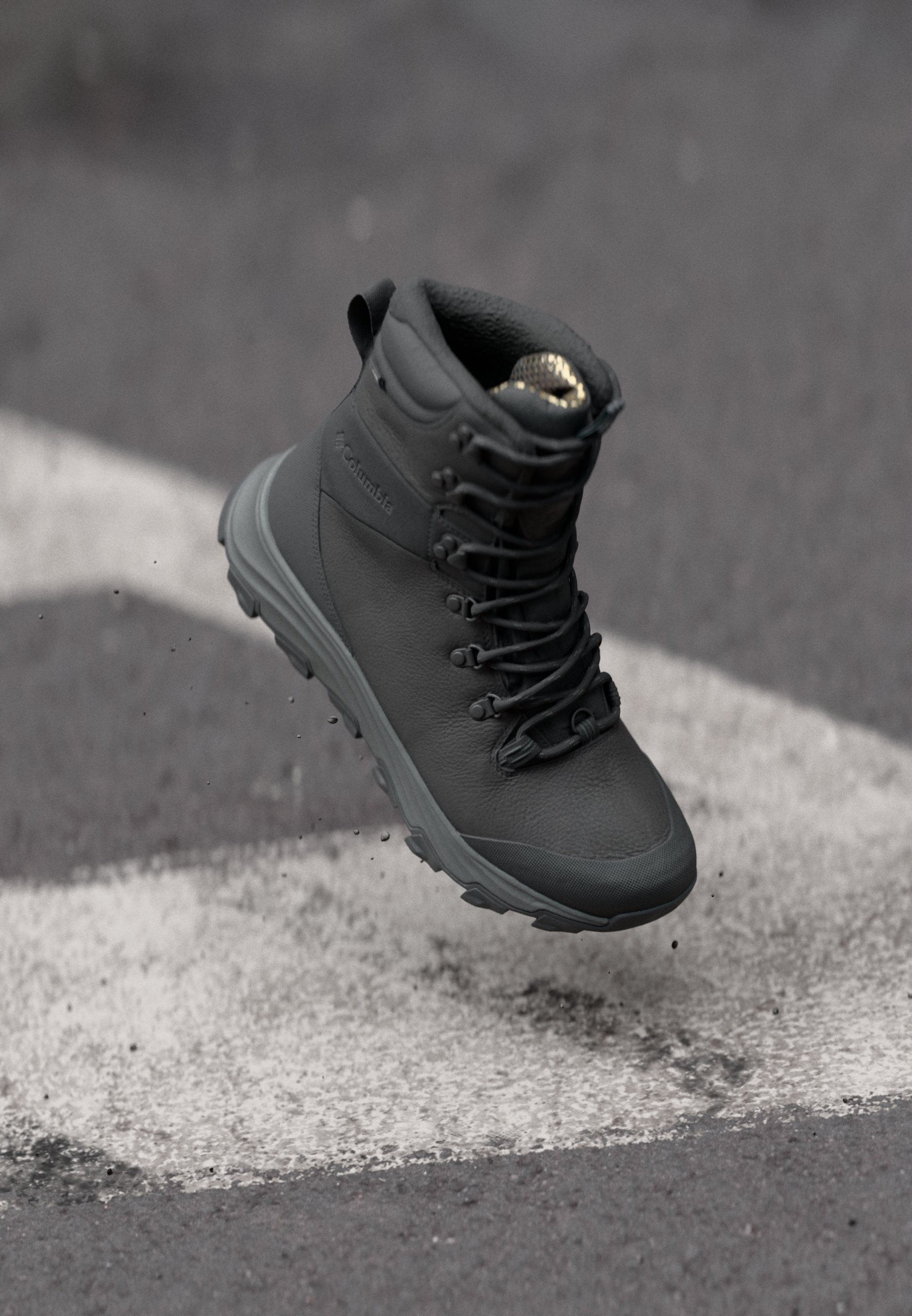 Columbia EXPEDITIONIST EXTREME - Zimní boty - black/grill