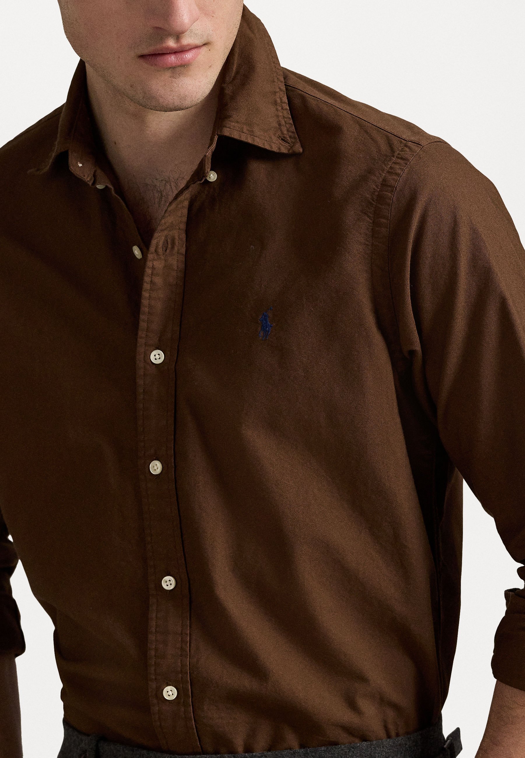 Camicia Polo Ralph Lauren CUSTOM FIT GARMENT DYED OXFORD - Camicia - mousse al cioccolato