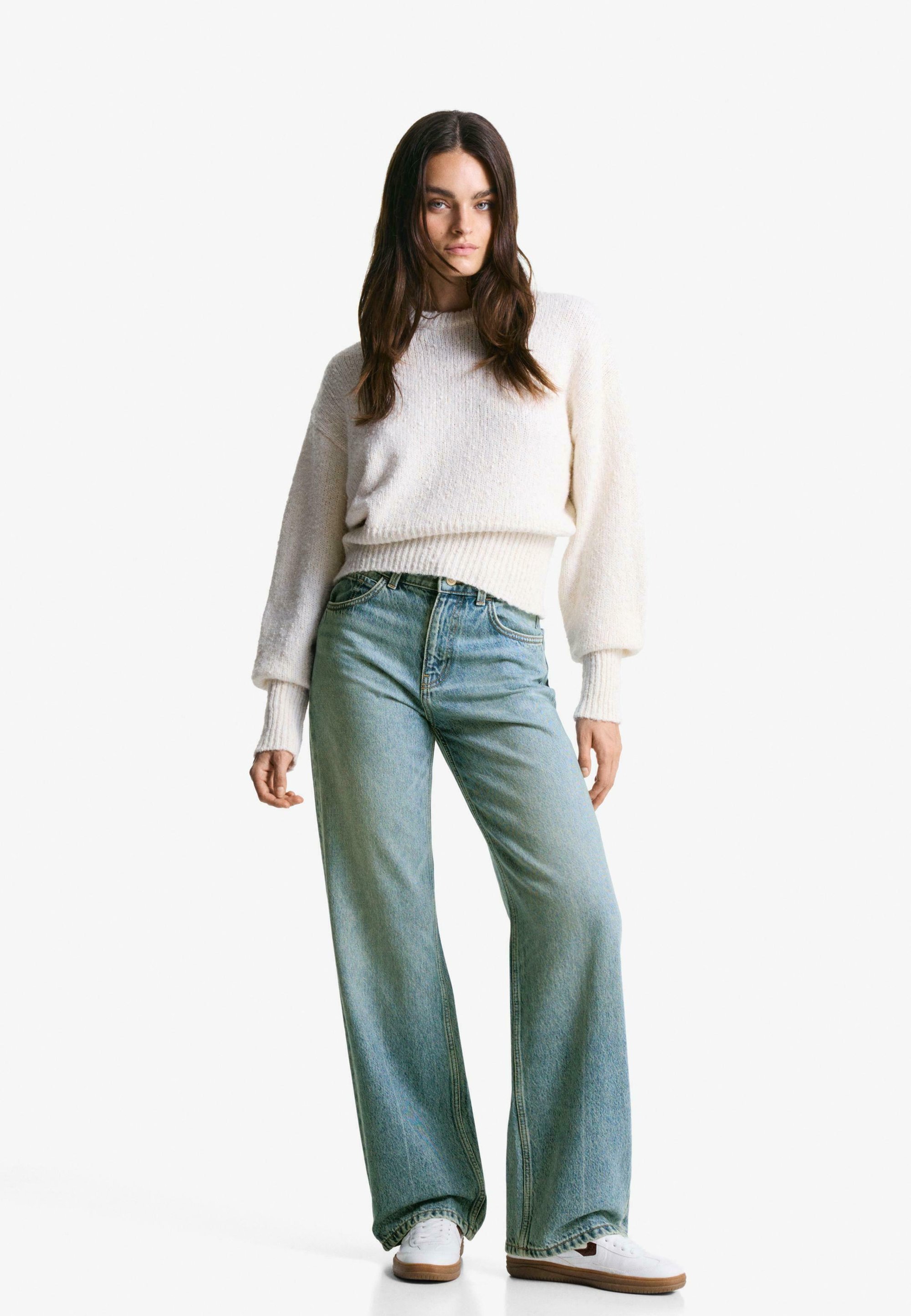Bershka WIDE - Jeans a gamba dritta - denim azzurro