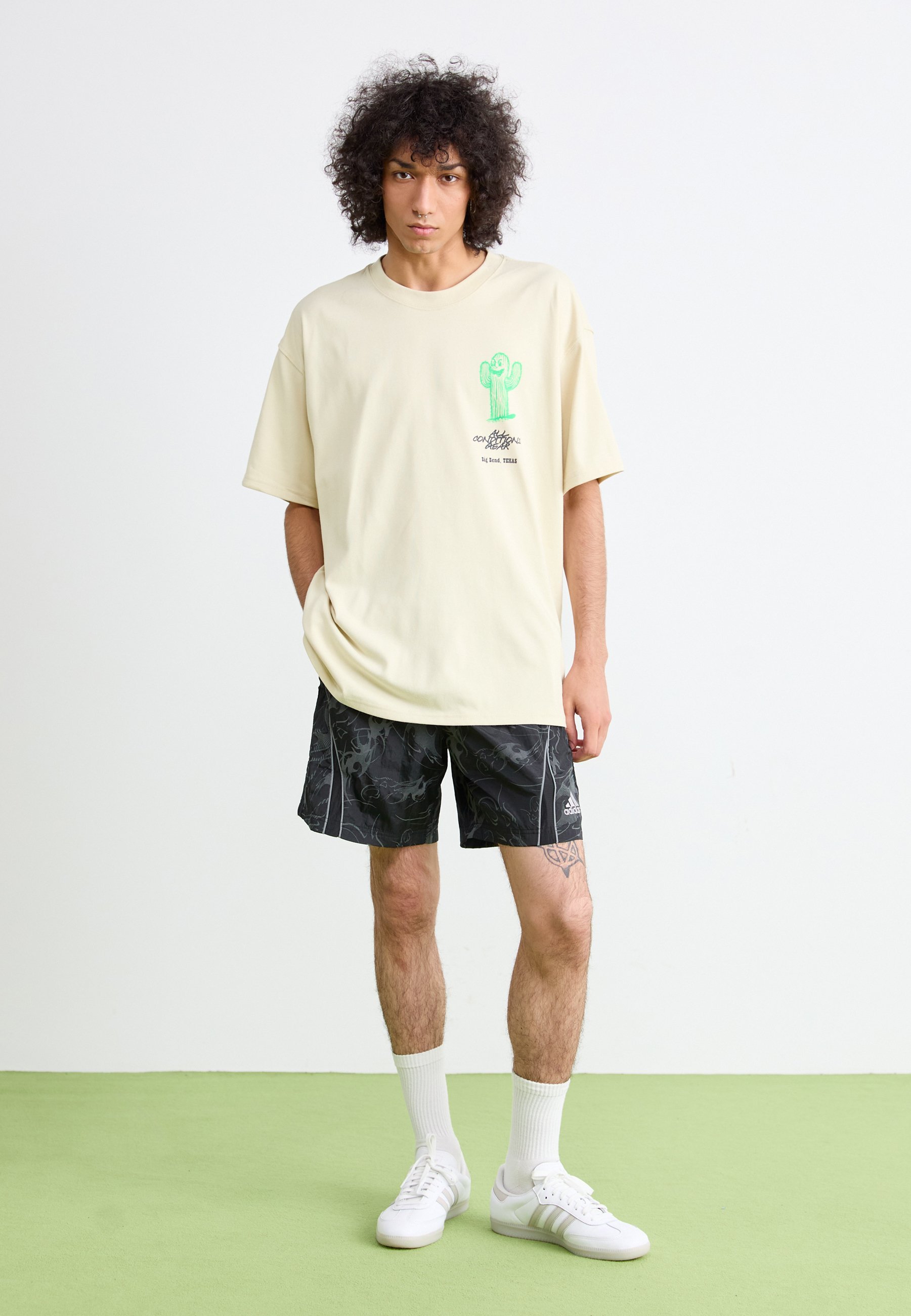 adidas Originals Freizeitshorts