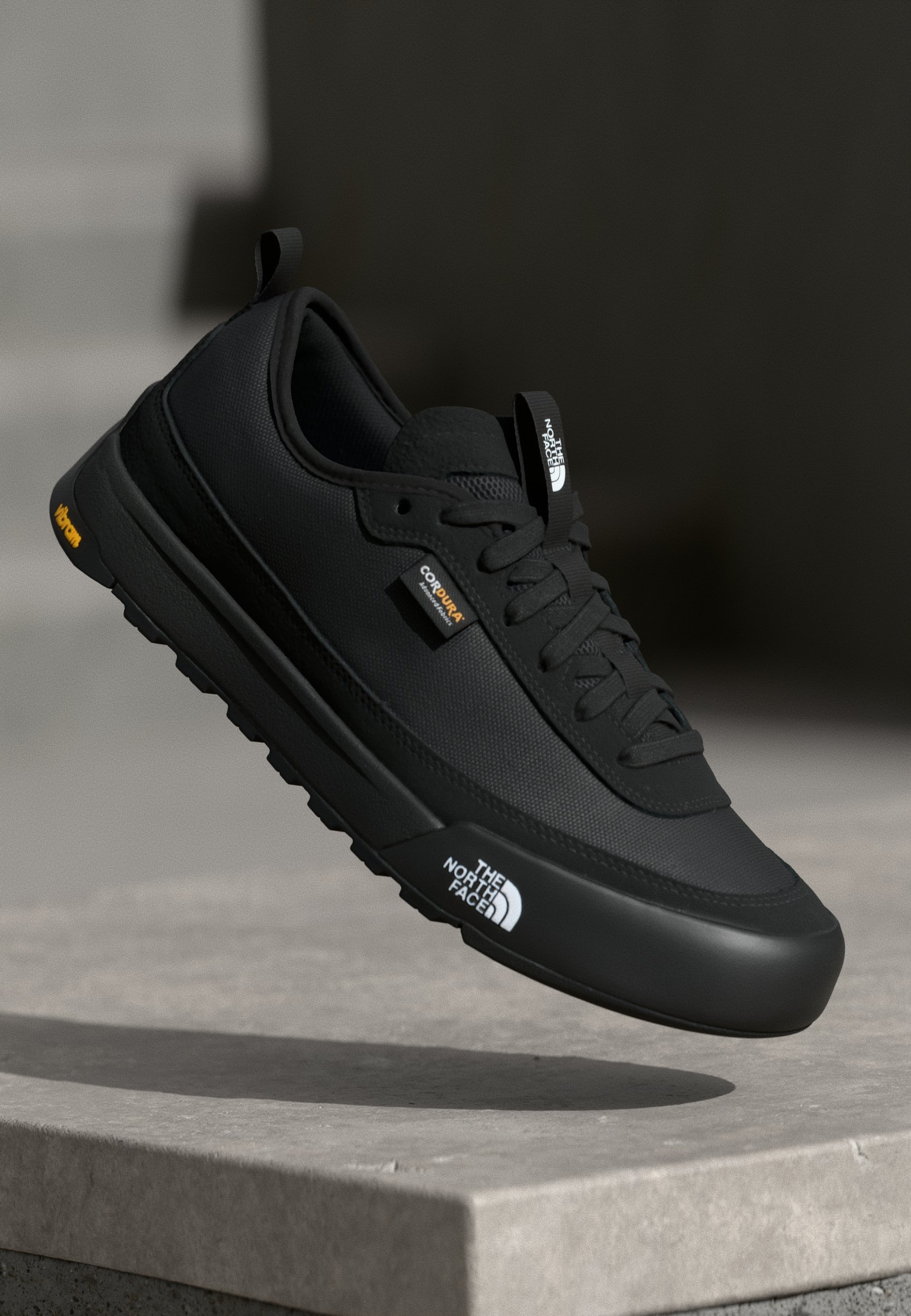 De lage sneakers van The North Face