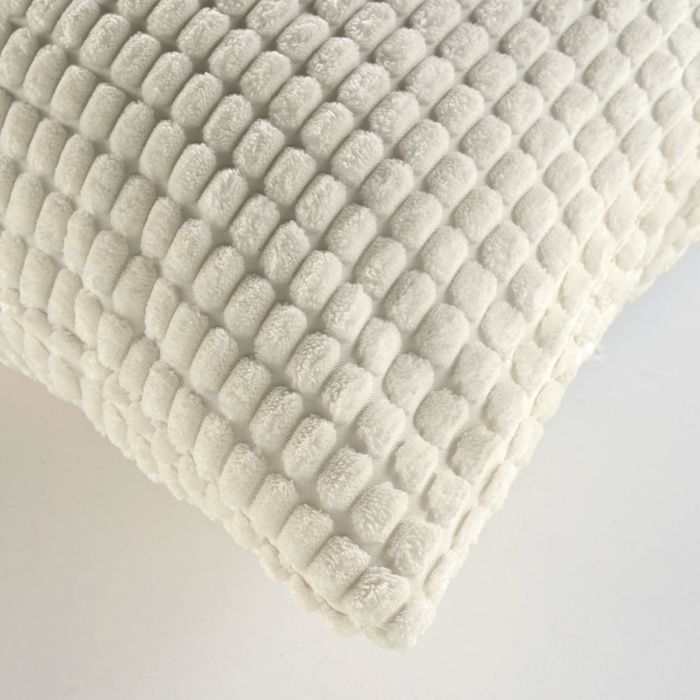 Douceur d'Intérieur — Cuscino sfoderabile 45x45 cm Altalena in velluto goffrato, Naturale (Beige)