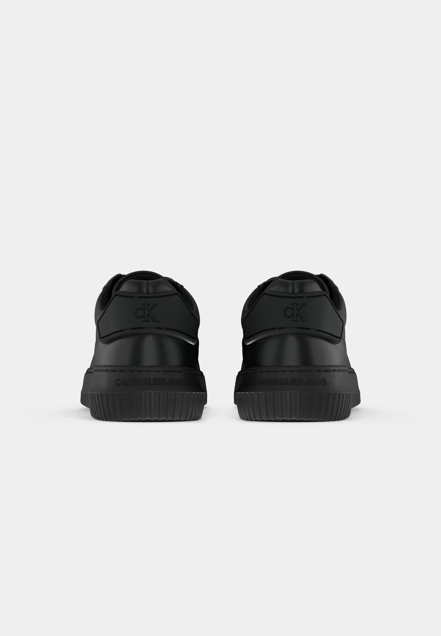 Calvin Klein Jeans CHUNKY CUPSOLE - Sneakers - volledig zwart