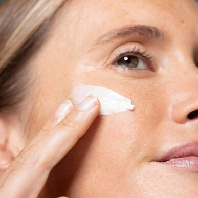 „Fresh Cosmetics Omega Rich Well-Aging Cream“ naktinis atkuriamasis veido kremas nuo senėjimo, raukšlių, 50 ml