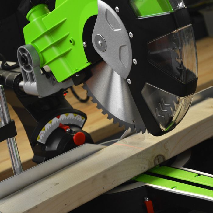 2100W Radial-Kapp- und Gehrungssäge - 305mm - Constructor