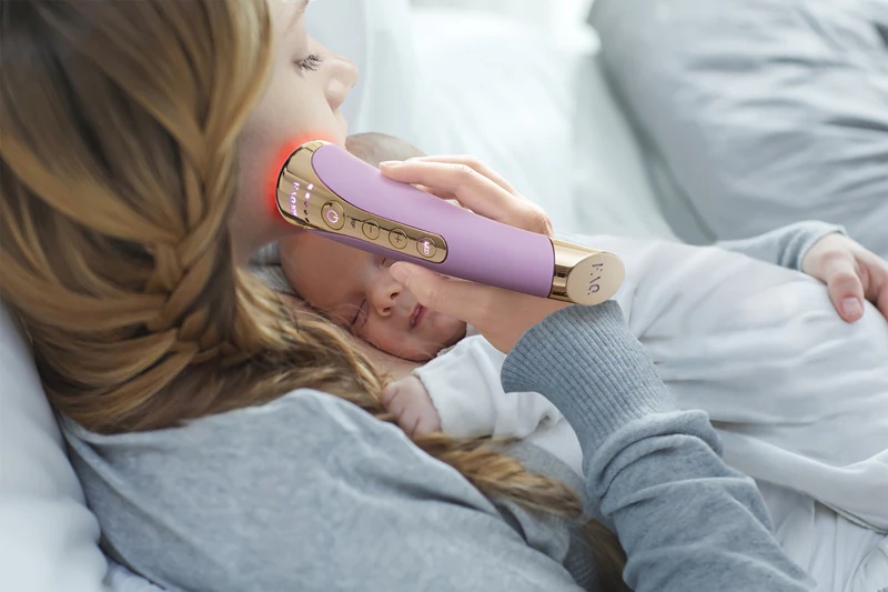 FOREO FAQ™ 101 raukšlių lyginimo ir mažinimo prietaisas