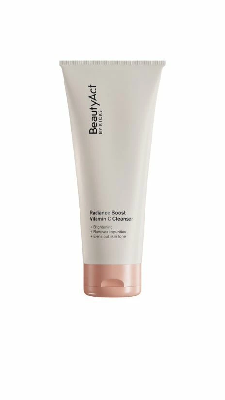 Demachiant cu vitamina C și efect de strălucire 100 ml - BeautyAct