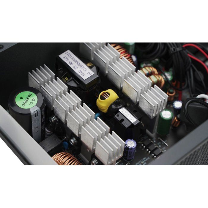 Alimentation PC - DEEPCOOL - R-PF700D-HA0B-EU - PF700 (80+ White) - 700 W - ATX12V V2.4