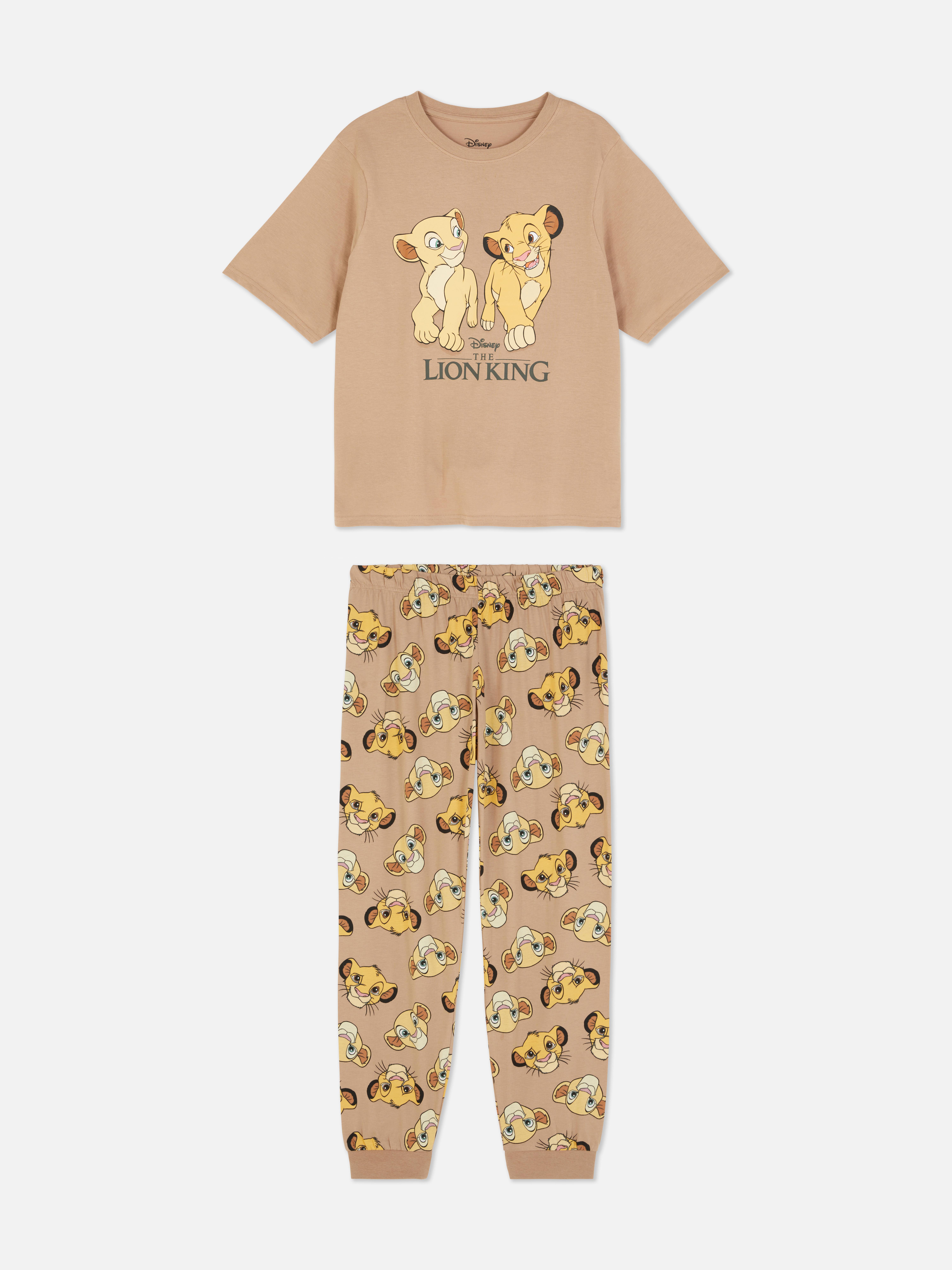 Pigiama con i personaggi Disney. È ora di rilassarsi nel nostro adorabile pigiama Disney.