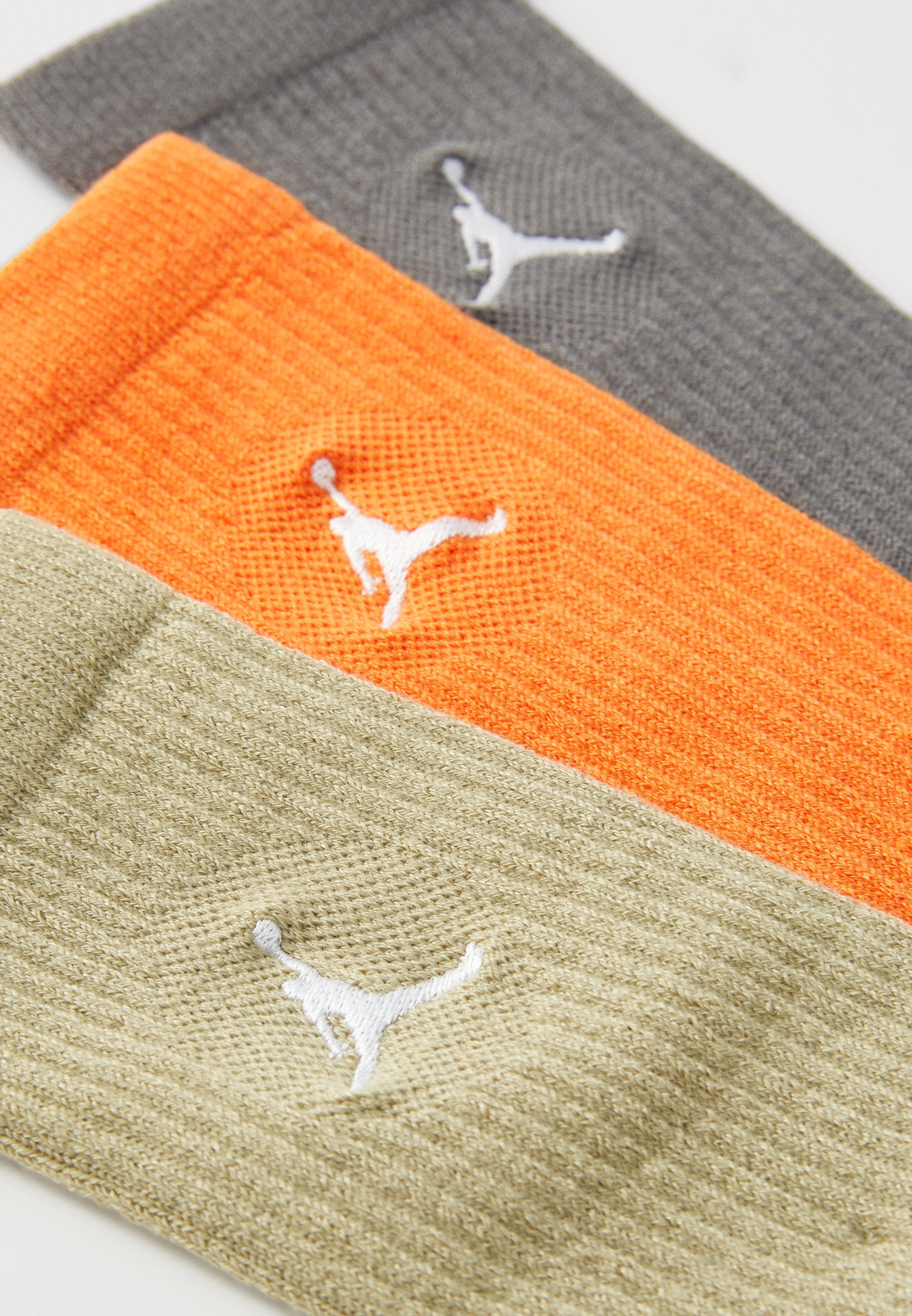Jordan EVERYDAY CUSH CREW 3-PACK UNISEX - Sportsokken - medium kaki/ijzergrijs/zeester/wit