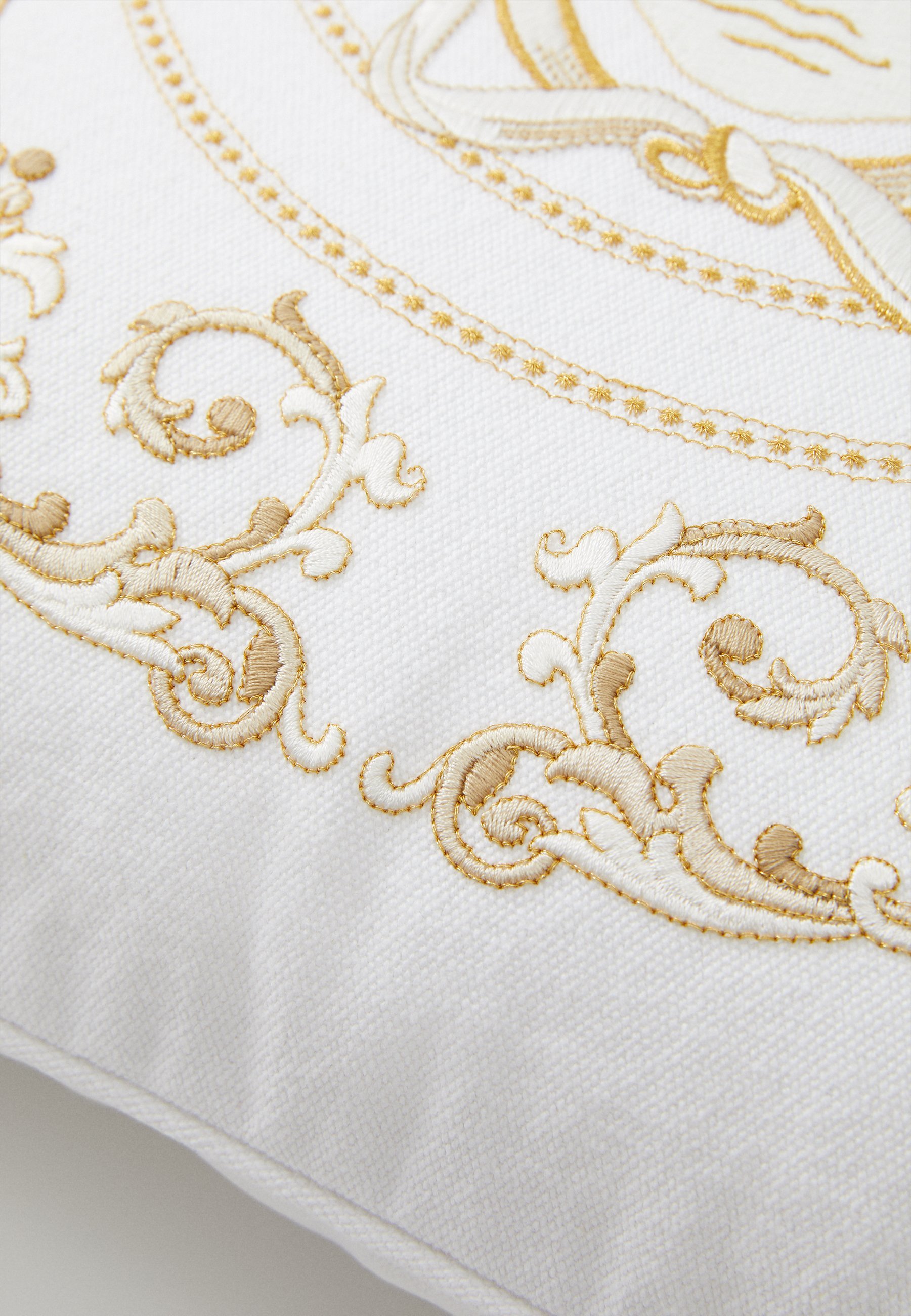 Versace kussens en kussenhoezen