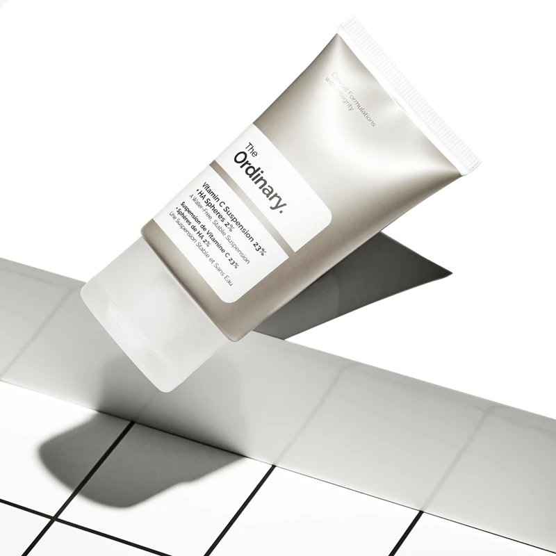 Rozjasňujúce sérum s vitamínom C The Ordinary Vitamin C Suspension 23% + HA Spheres 2% s vitamínom C