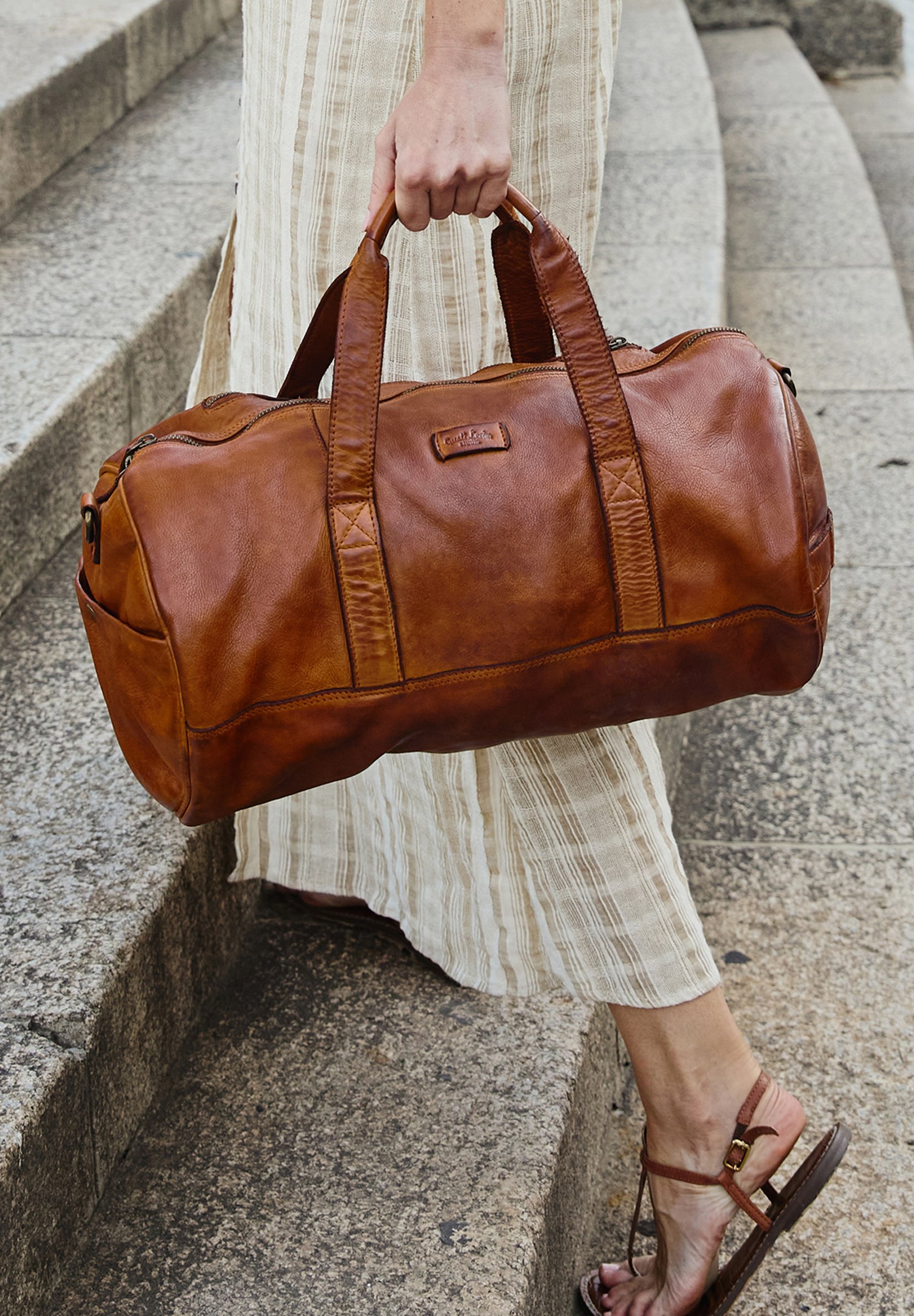 Gusti Leder OLIVER - Weekendtas - bruin