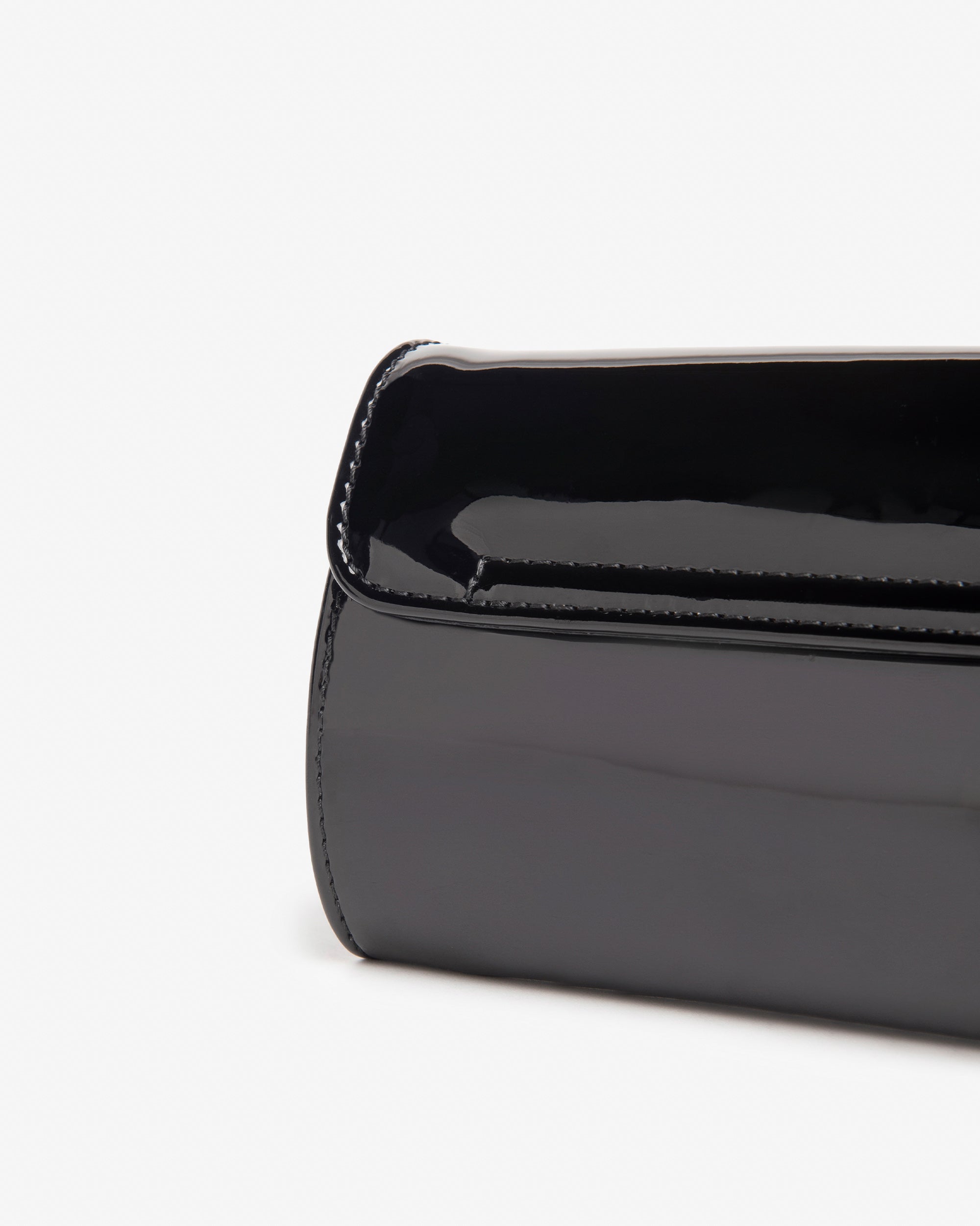  Damen-Clutch aus technischem Material