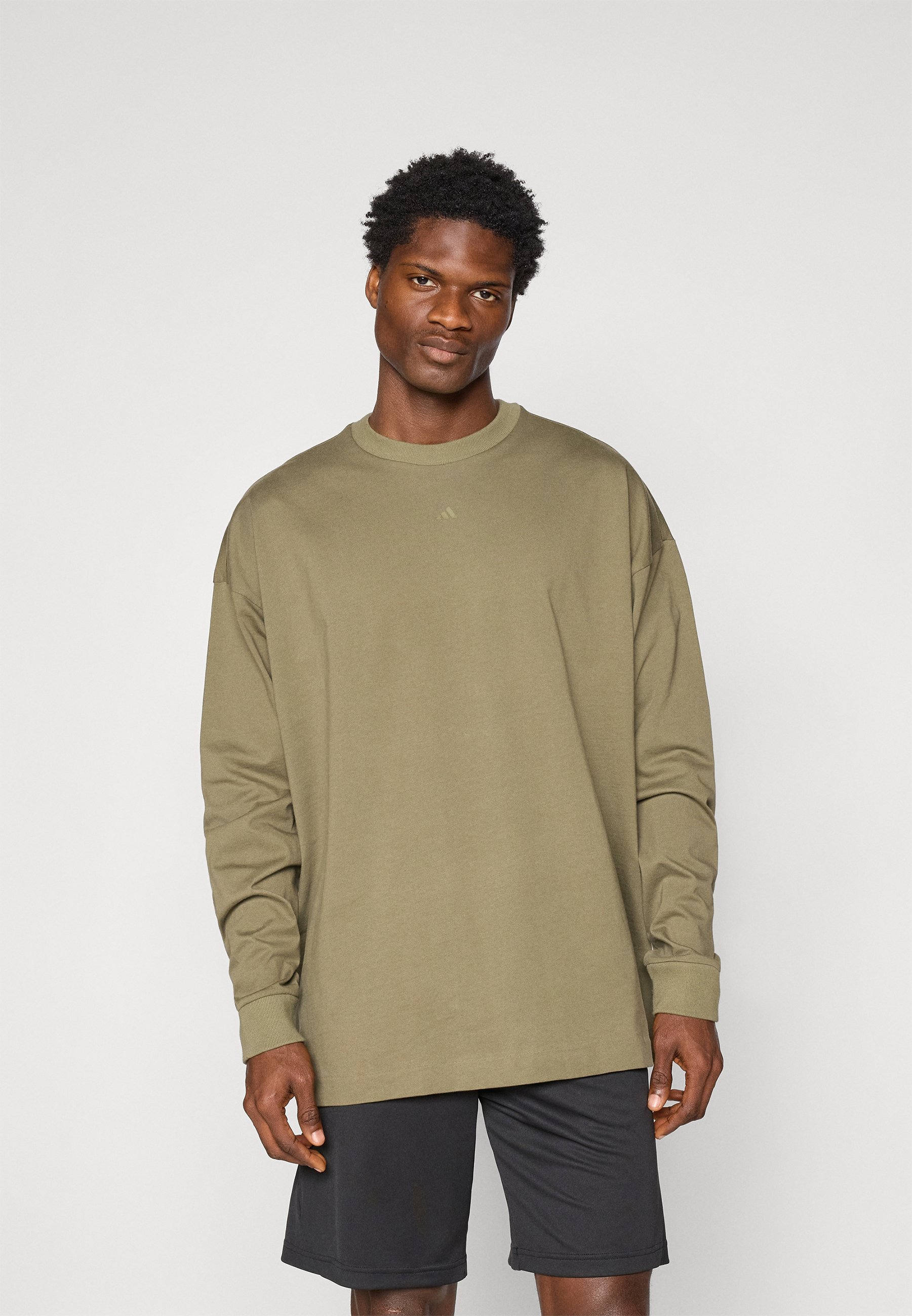 adidas Performance TEE - Bluzka z długim rękawem - oliwkowa strata