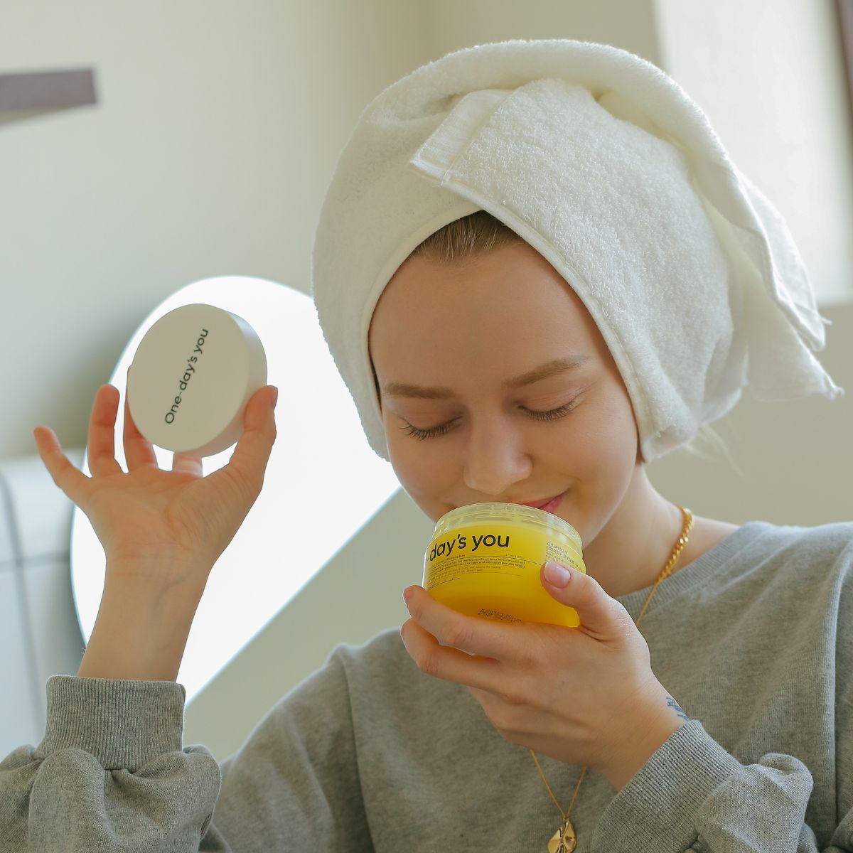 Rozjasňujúci čistiaci balzam Pro Vita-C Odličovacie balzamy