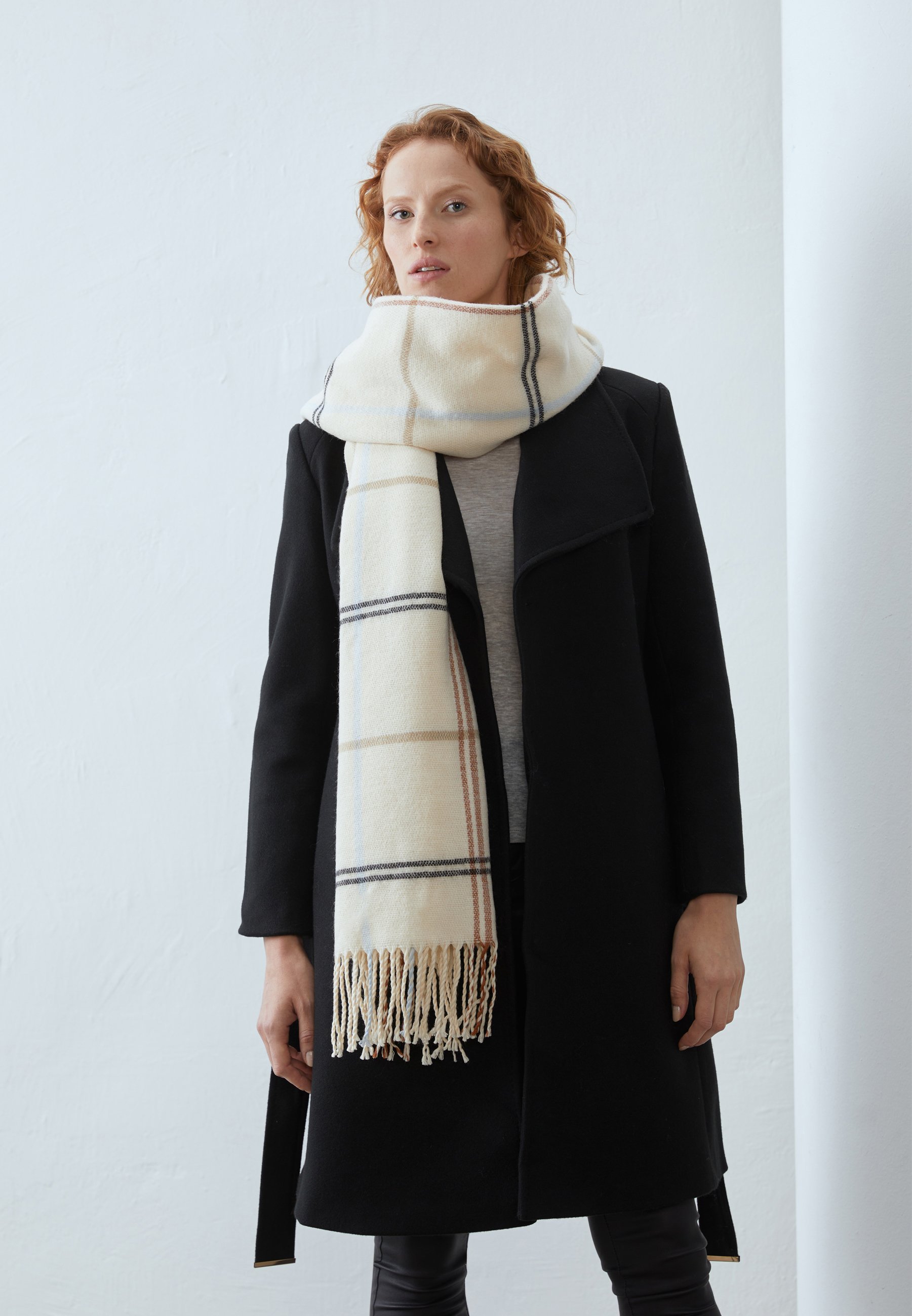 Sciarpa Anna Field - bianco sporco, marrone, blu