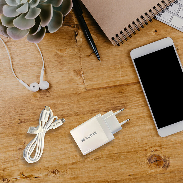 USB-Ladegerät, 2x USB-A & 2x USB-C
