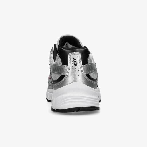  Nike Initiator