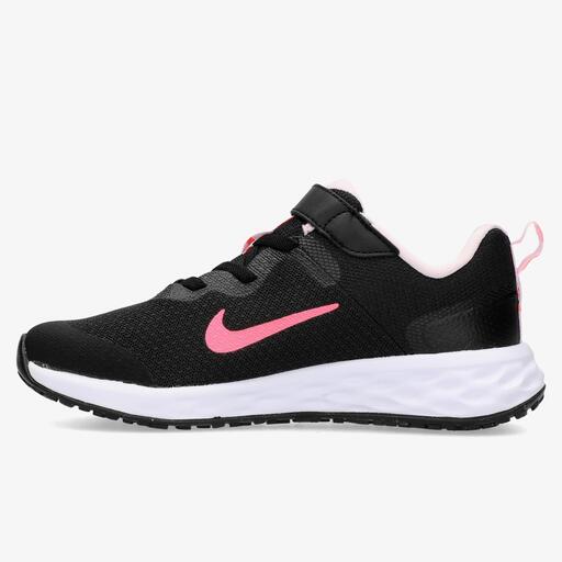  Nike Revolution 6