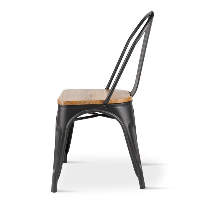 Lot de 4 chaises en métal noir mat et assise en bois clair - Style industriel