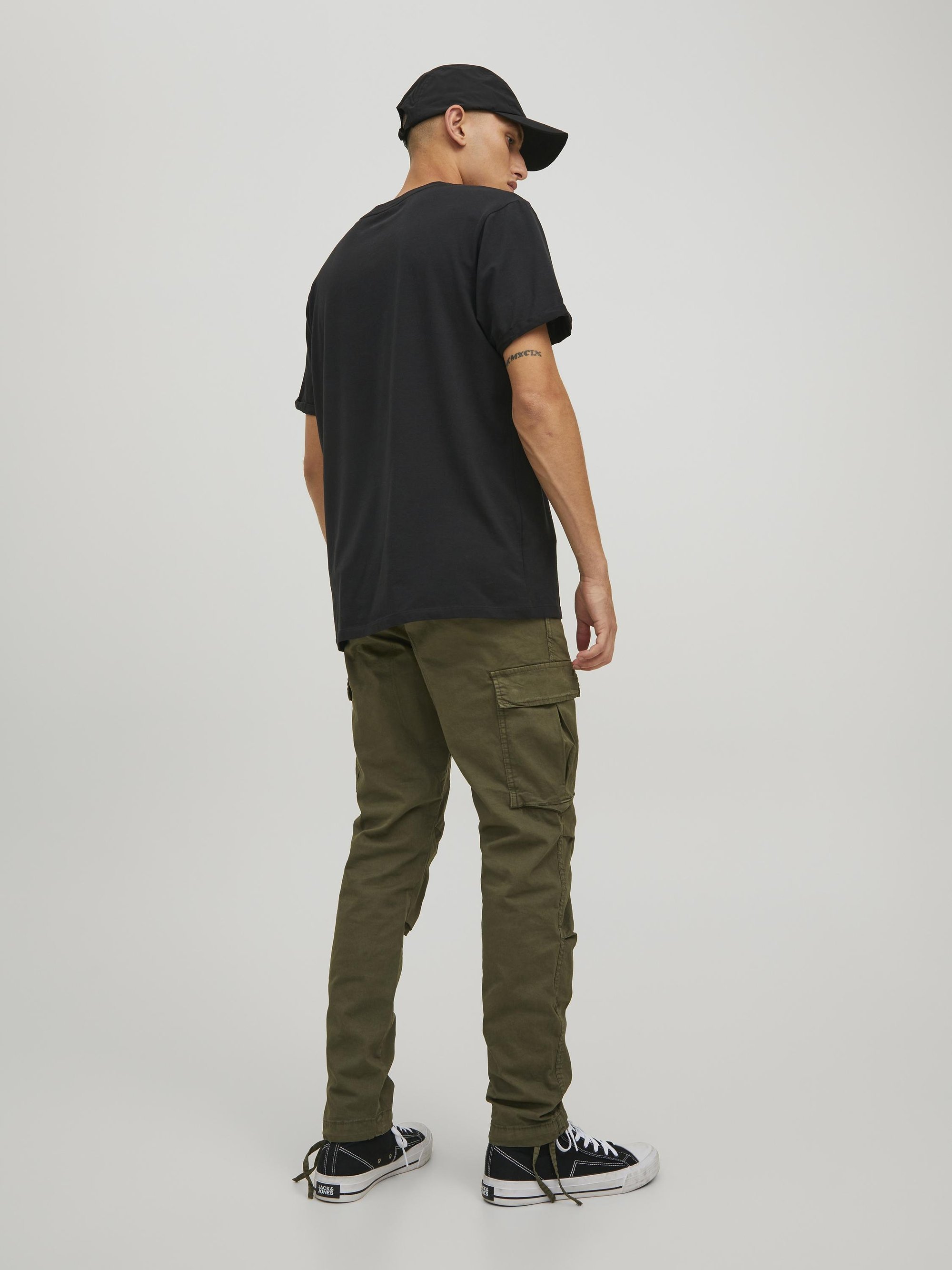 Jack & Jones JPSTACE JJTUCKER AMA - Cargobroek - olijfgroen