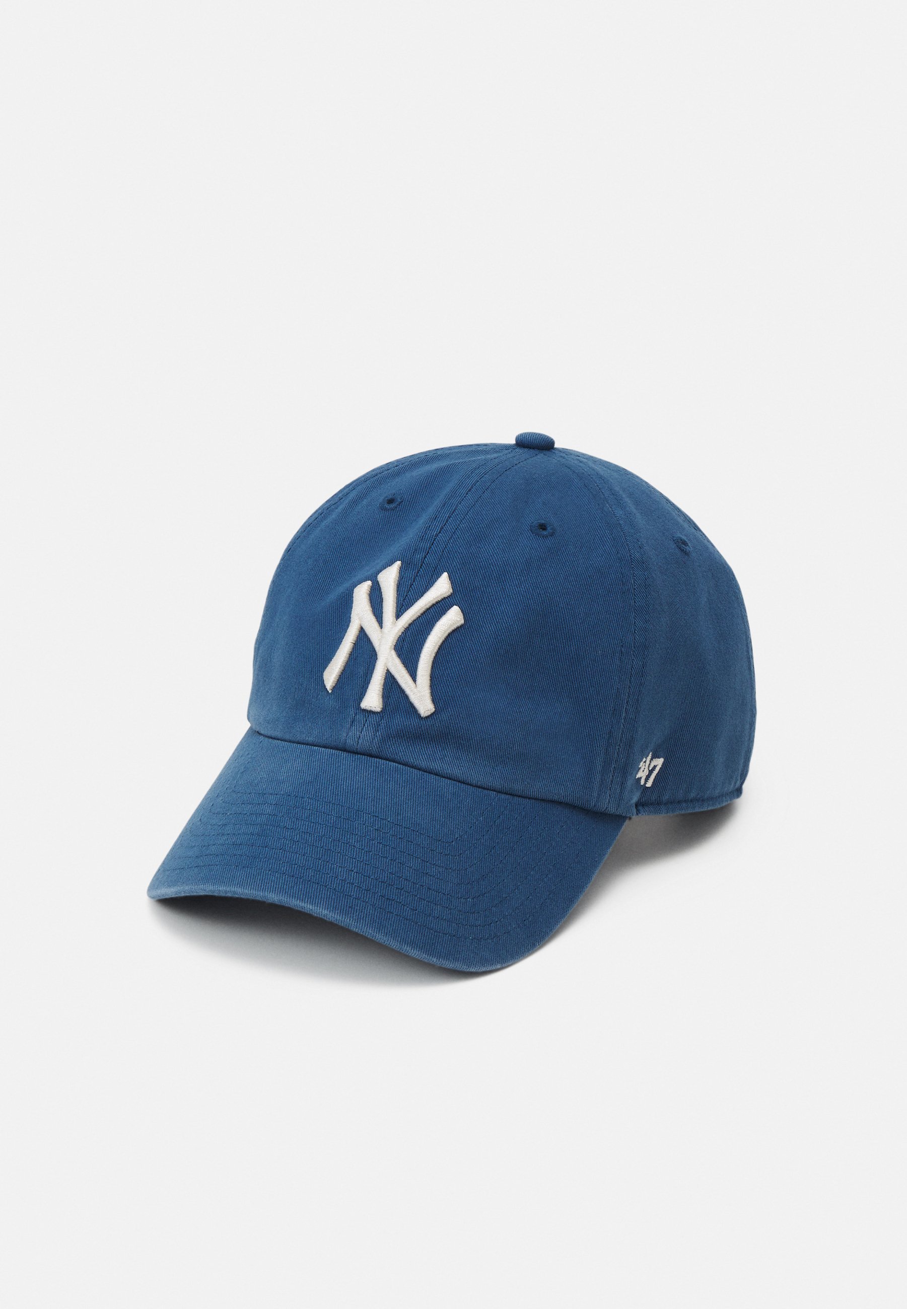 '47 Caps