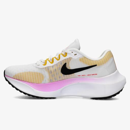  Nike Zoom Fly 5