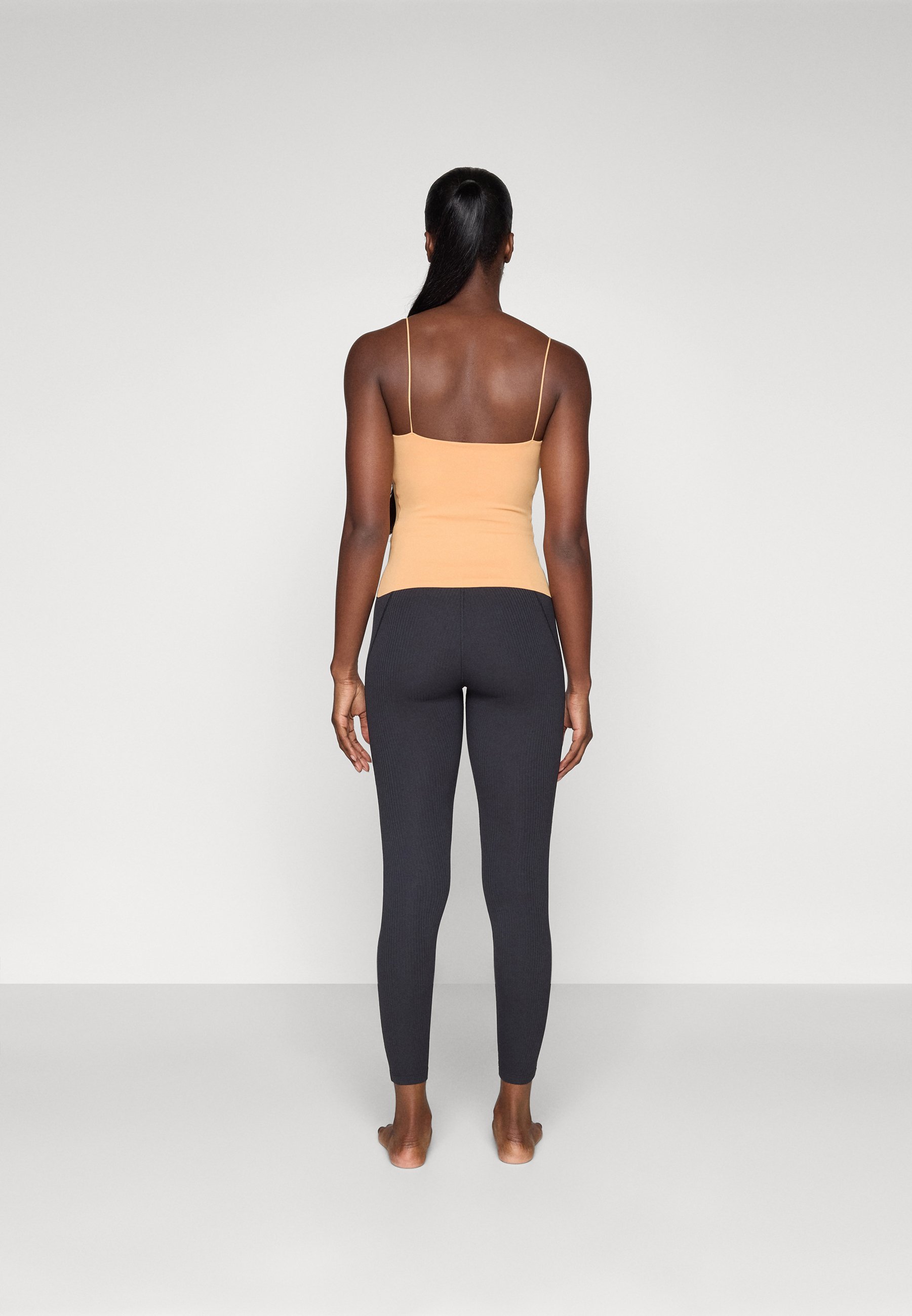 adidas Performance ALL ME - Tajice - crne