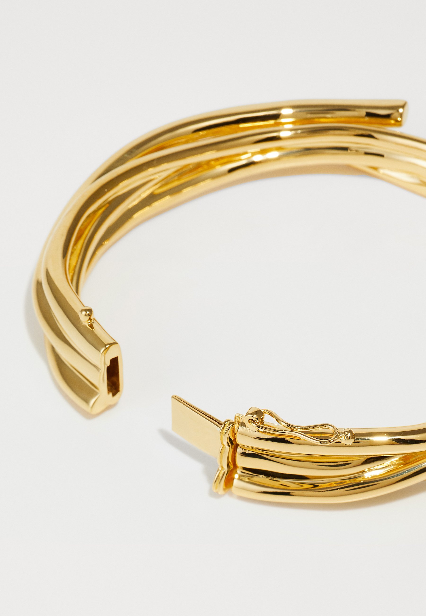 Bracelets Completedworks