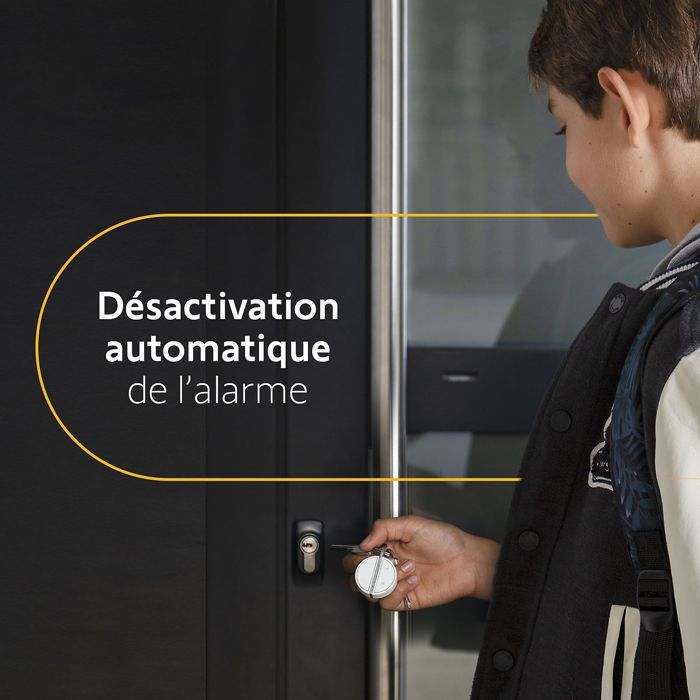 Somfy 1875350 - Alarma doméstica esencial - Paquete de vídeo - Alarma doméstica inalámbrica con conexión Wi-Fi - Cámara de vigilancia interior