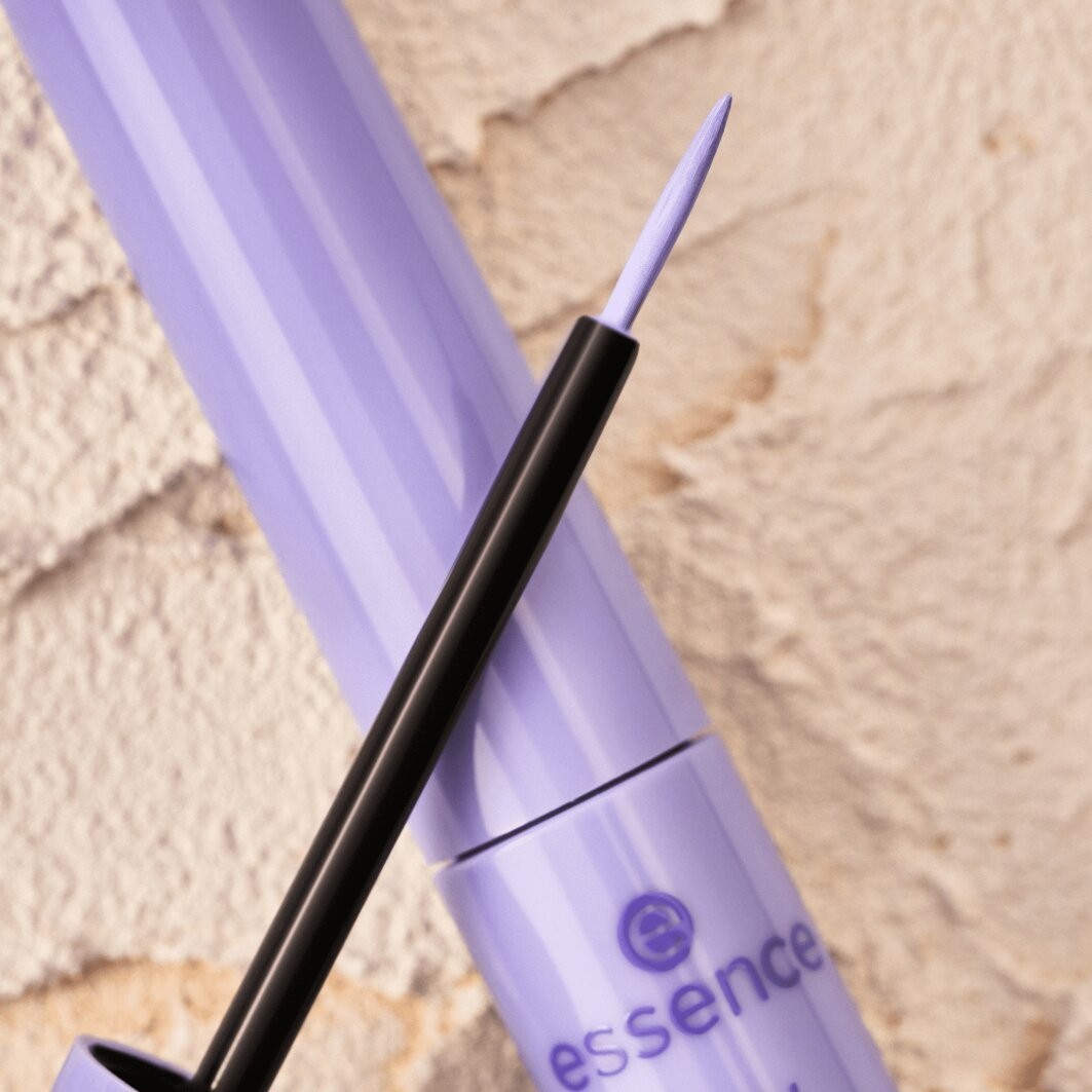 Essence Colour it!