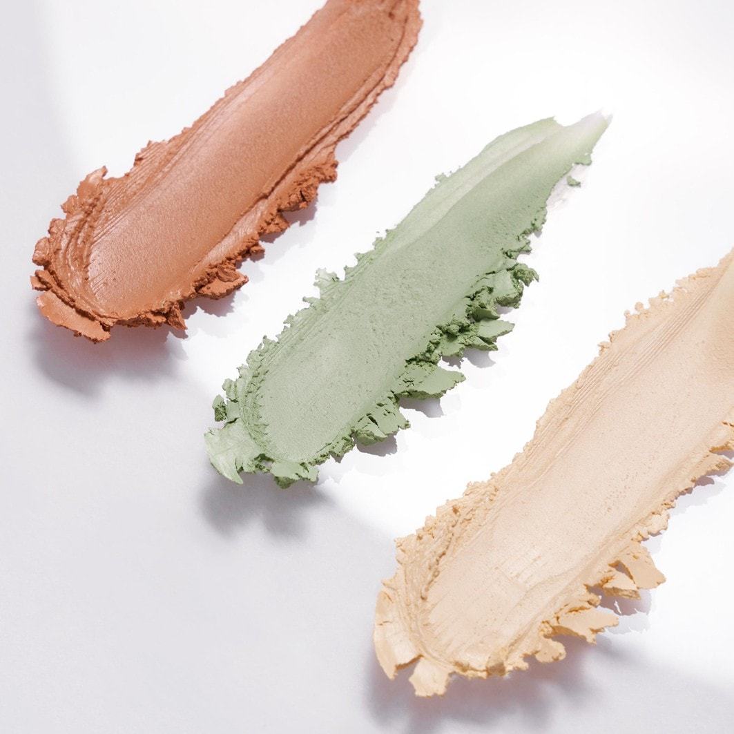 DADO SENS Dermacosmetics maskuoklių paletė - 4 g