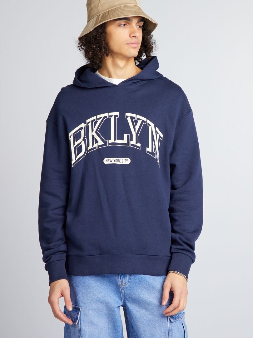 Moletom com Capuz Estampado - PRETO