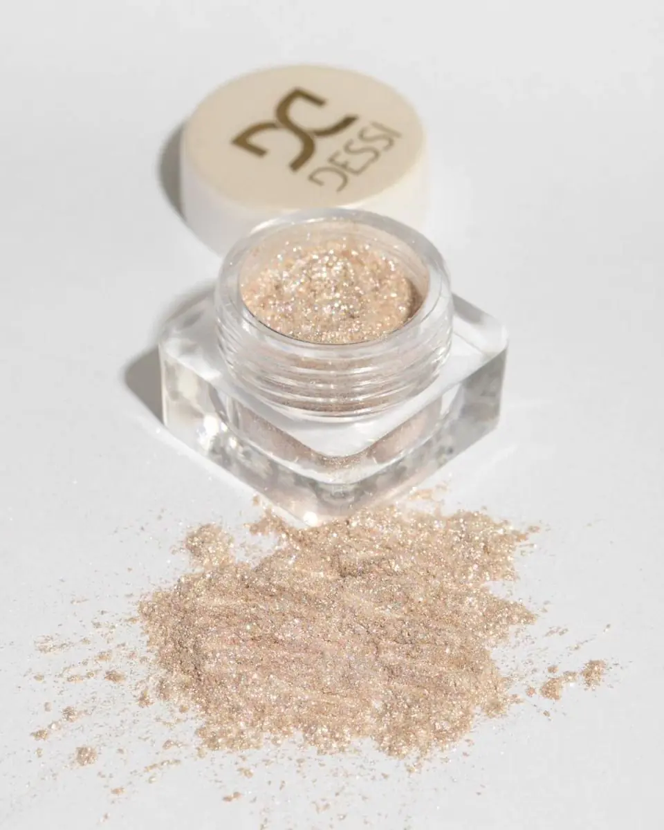 Dessi Pigment do powiek, 21 Diamonds
