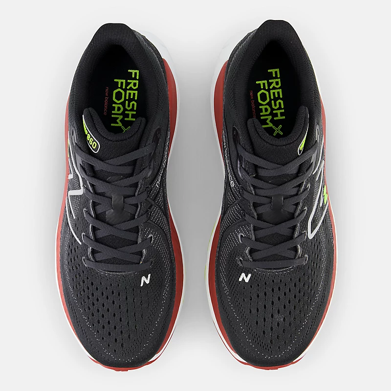 Tênis Masculino Fresh Foam X 860v13 – Preto com detalhes em vermelho tijolo