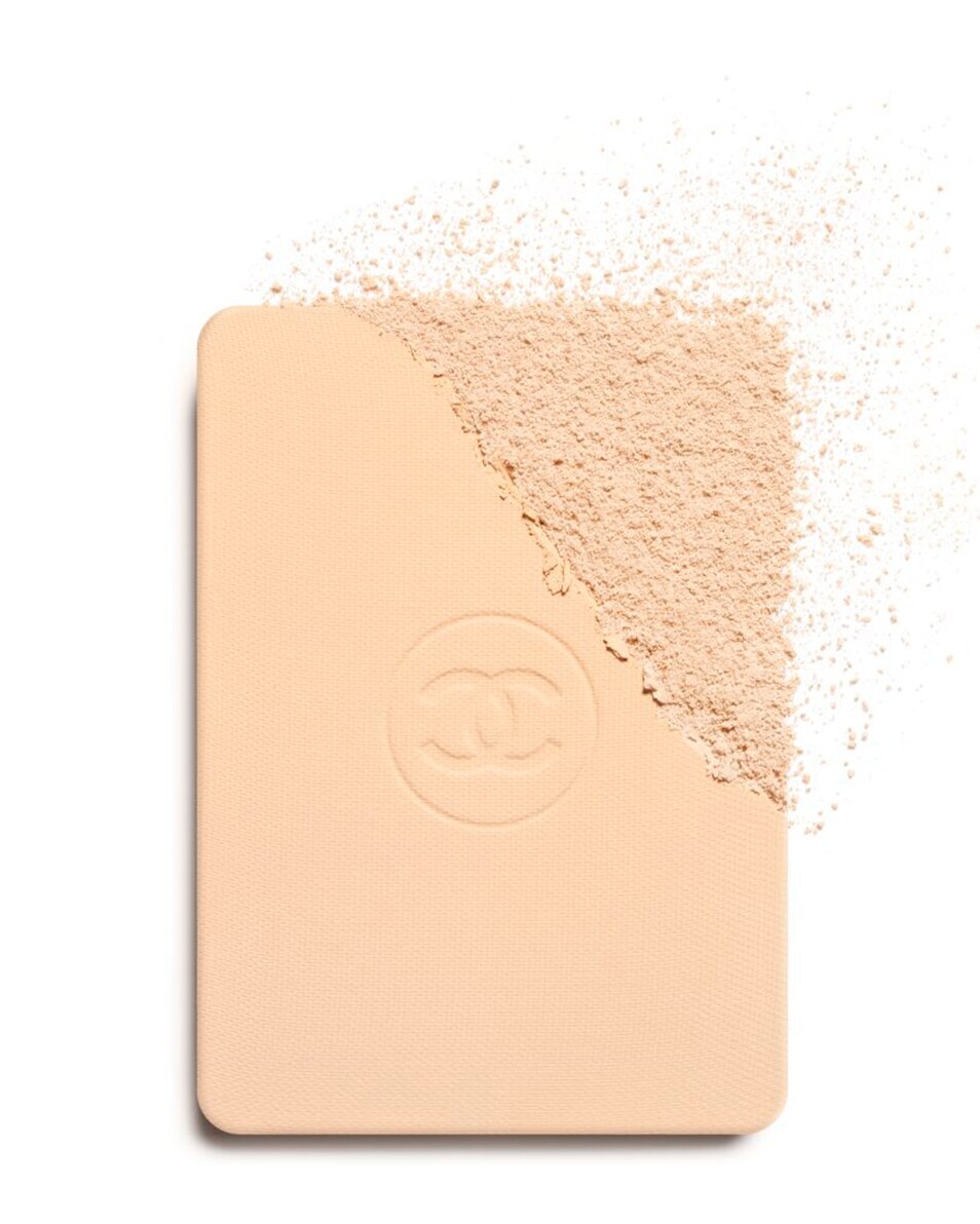 CHANEL ULTRA LE TEINT FOND DE TEINT COMPACT LONGUE TENUE, EXTRÊMEMENT CONFORTABLE ET AU FINI PARFAIT - RECHARGE