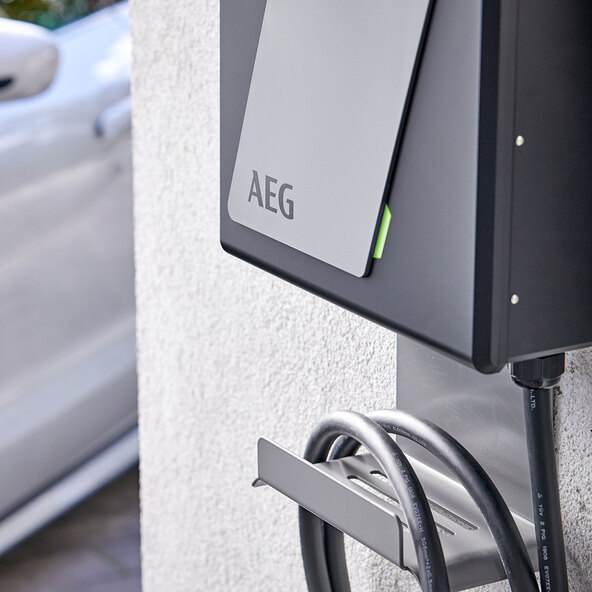 Veggboks 22 kW, med jordfeilbryter (RCD), type B