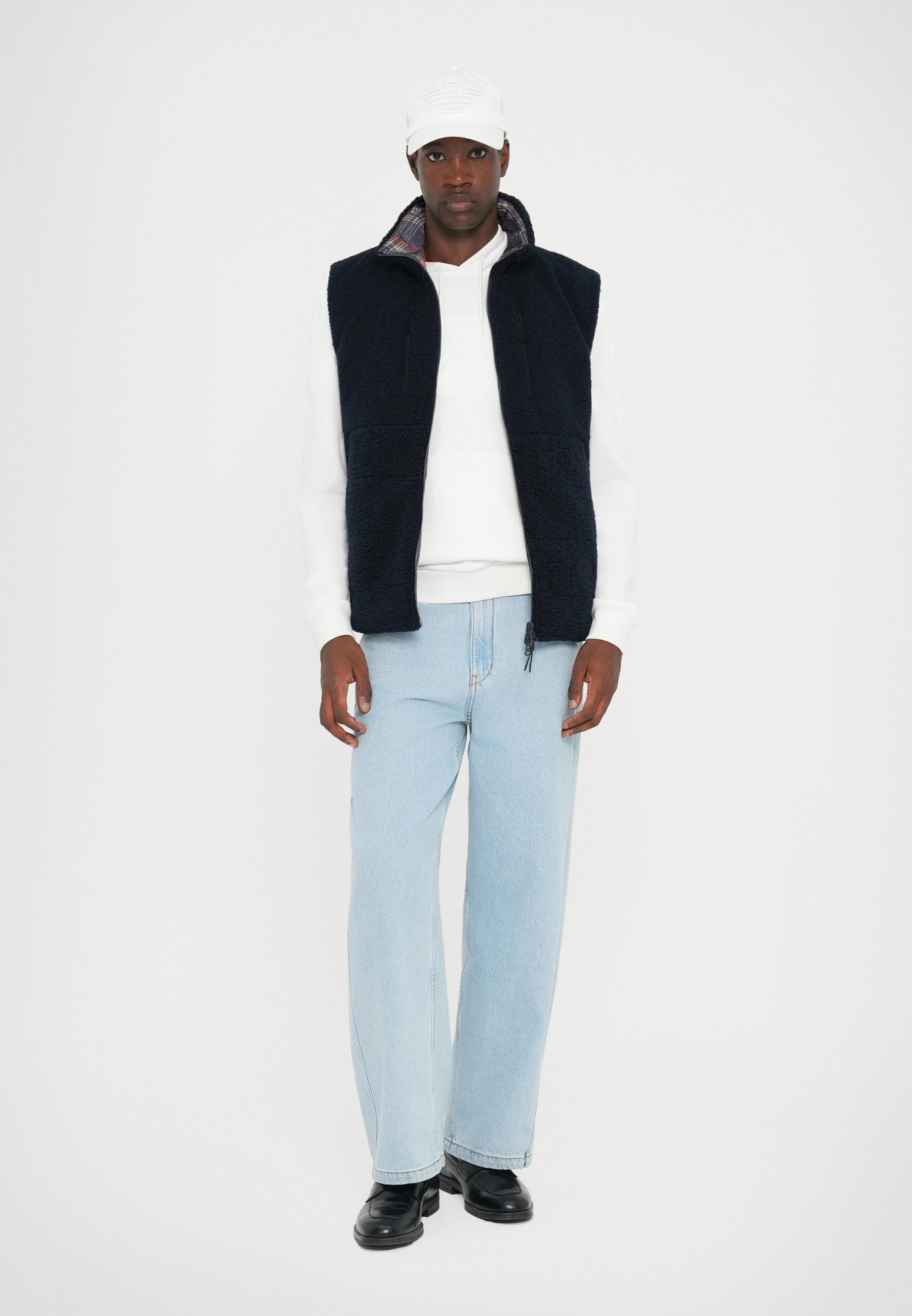 EA7 Emporio Armani VEST OMKEERBAAR - Gilet - blauw