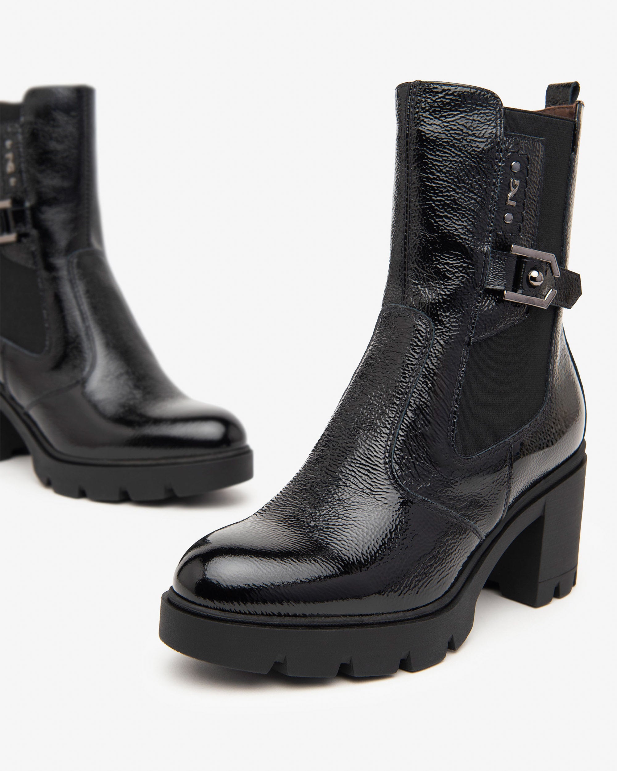  Chelsea-Boots aus Lackleder für Damen