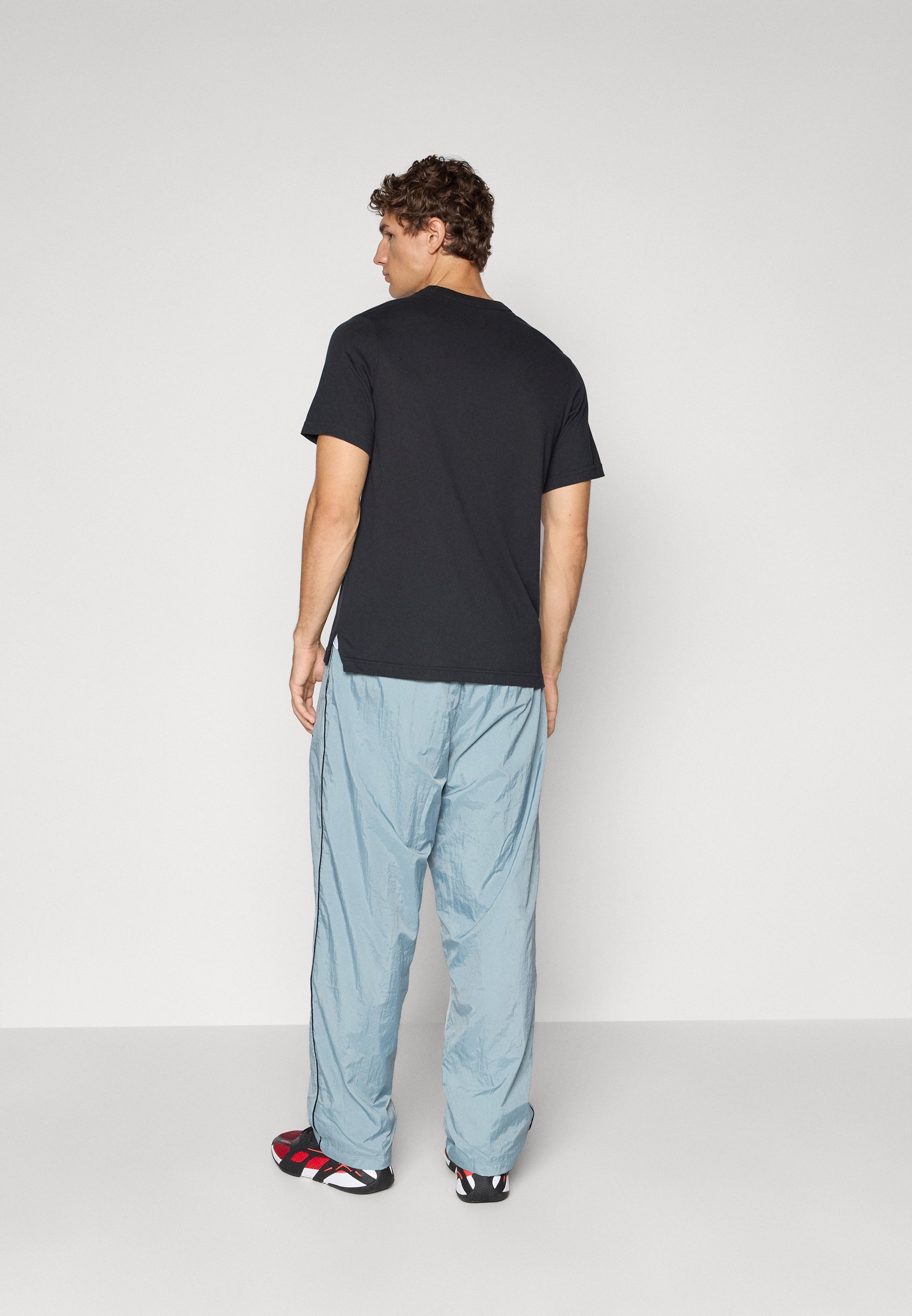 Jordan SPORT CLASSIC PANT - Trainingsbroek - aviator grijs/zwart